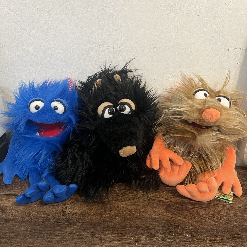 Living Puppets: LOT OF 3: Dusty the Monster (New), Grif  + Mack  Hand Puppet